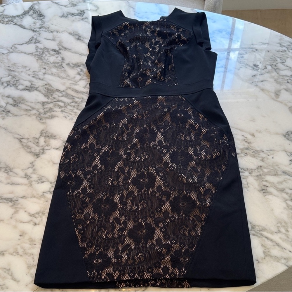 EUC Adrianna Papell Black Lace Mini Dress Sz 8 - Picture 2 of 6